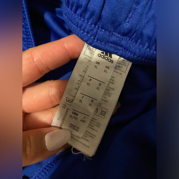 Adidas Boy Shorts - Picture 4 of 5